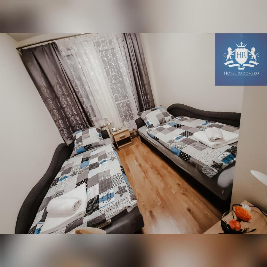 Hotel Радомско Екстериор снимка
