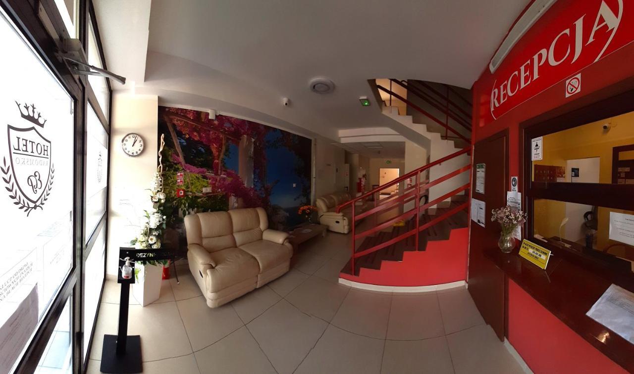 Hotel Радомско Екстериор снимка