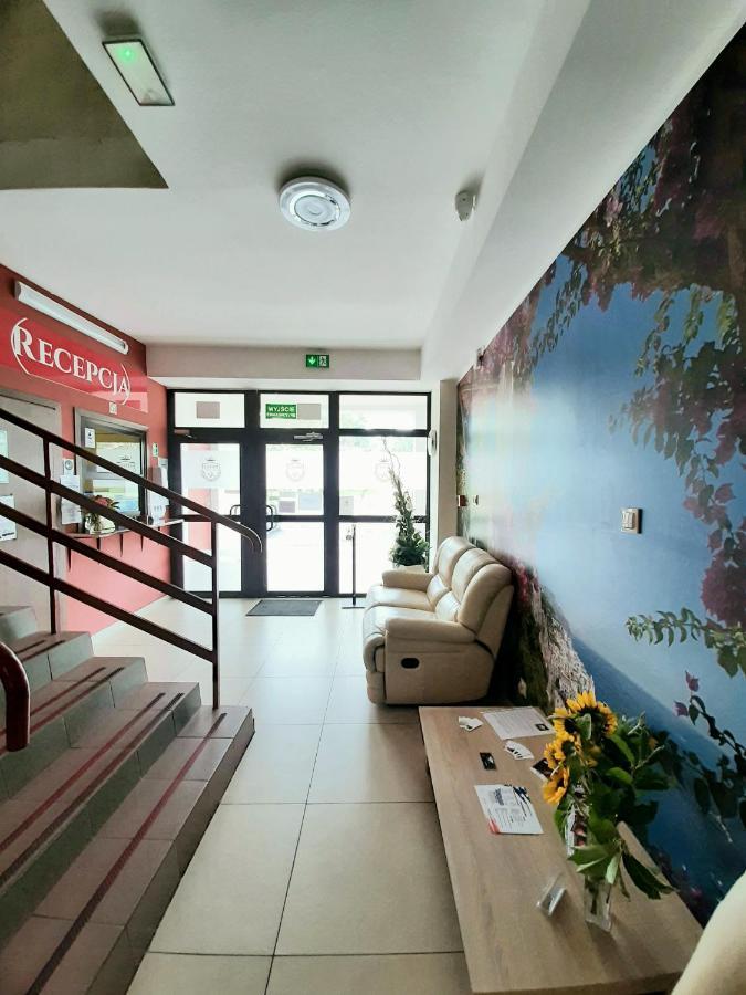 Hotel Радомско Екстериор снимка