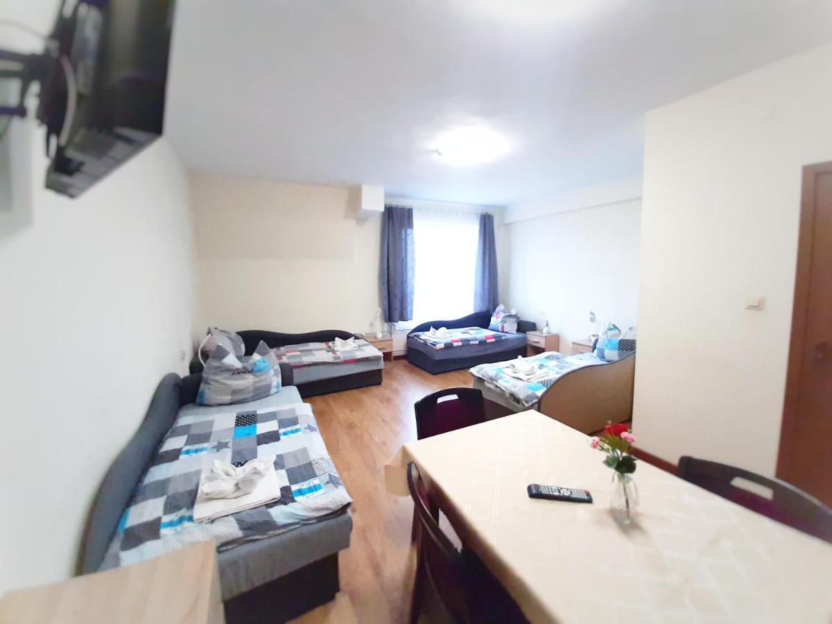 Hotel Радомско Екстериор снимка