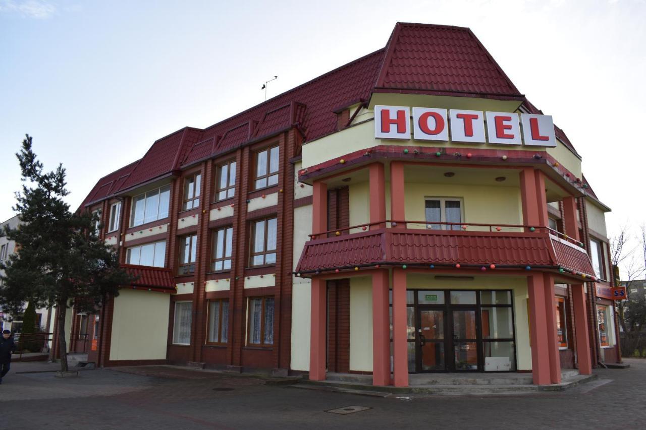 Hotel Радомско Екстериор снимка